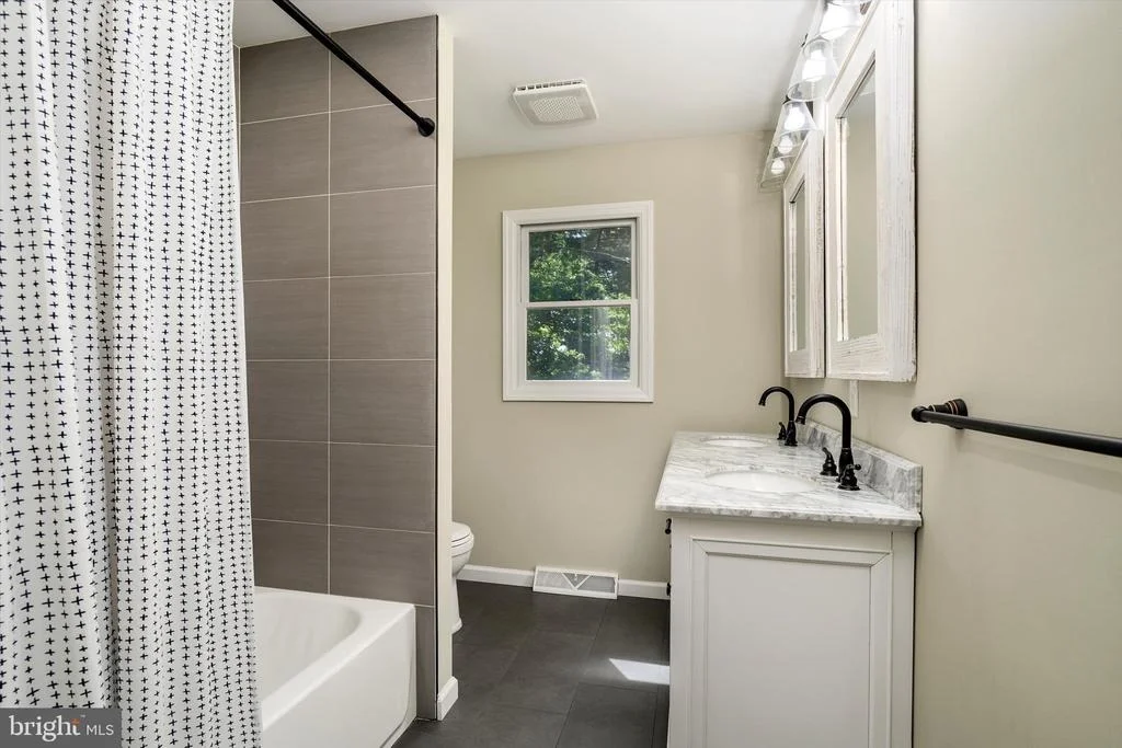 Photo of 5 SKYFIELD DRIVE