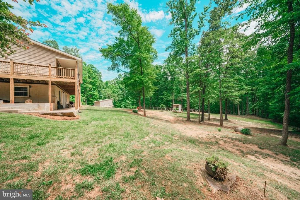 Photo of 2890 THOROUGHFARE ROAD