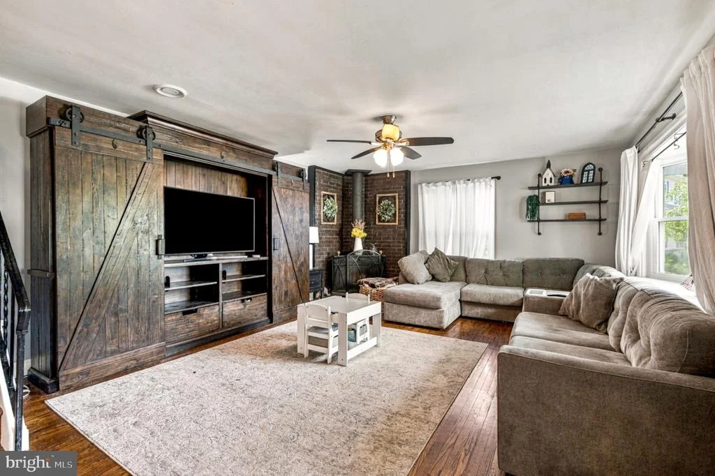 Photo of 1260 BEVERLY ROAD