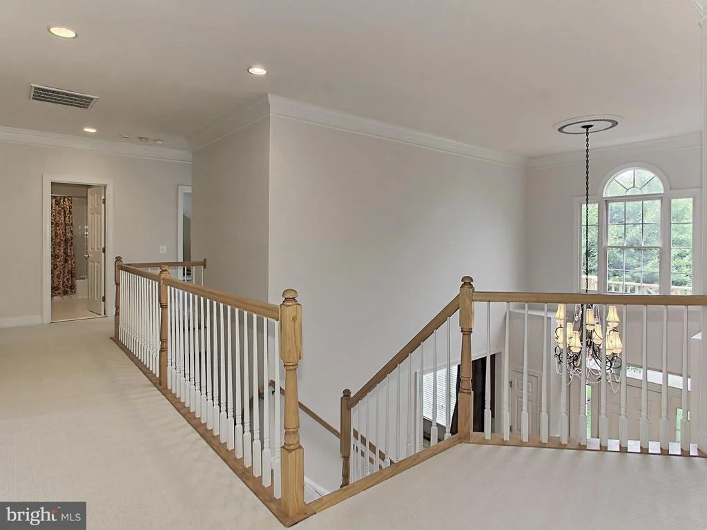 Photo of 2727 ROBALEED WAY