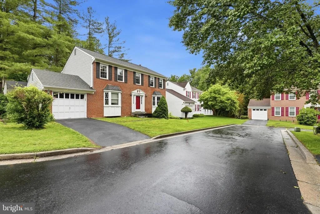 Photo of 14900 SEQUOIA HILL LANE