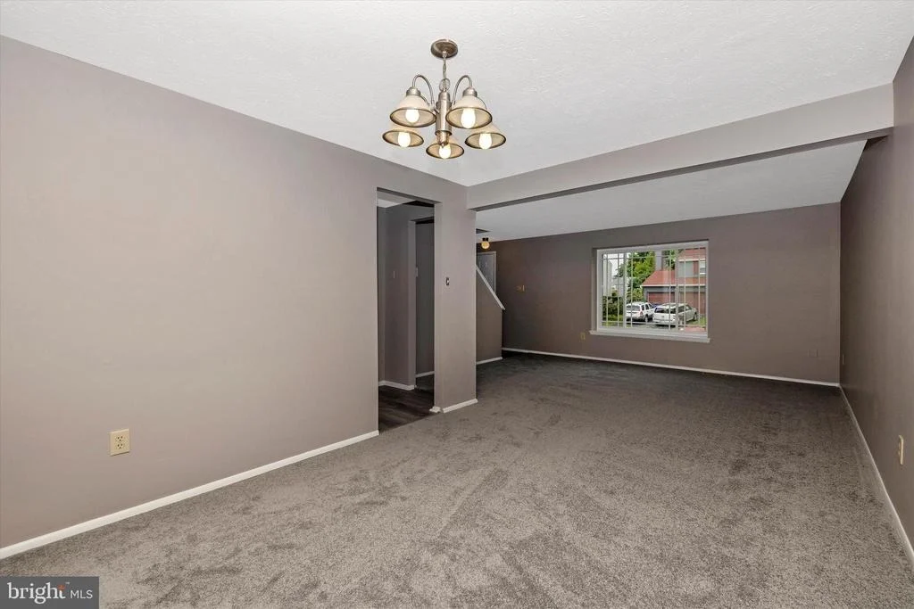 Photo of 1810 ROCKY GLEN DRIVE