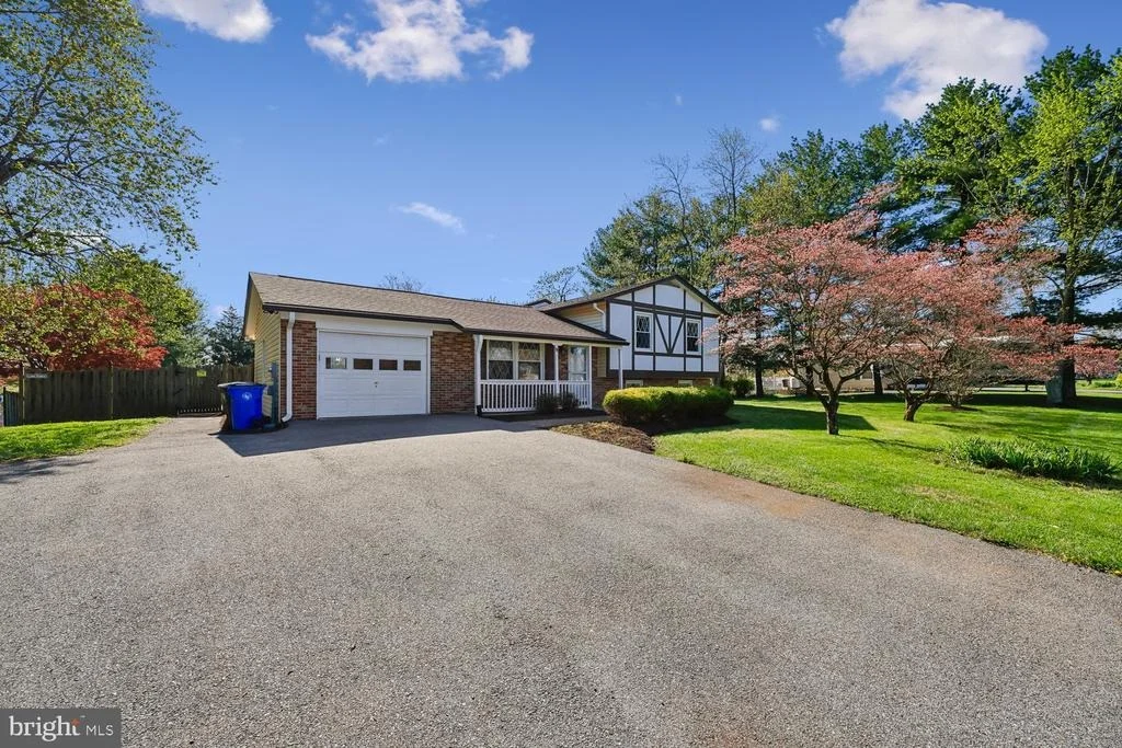 Photo of 7993 PLEASANT COURT
