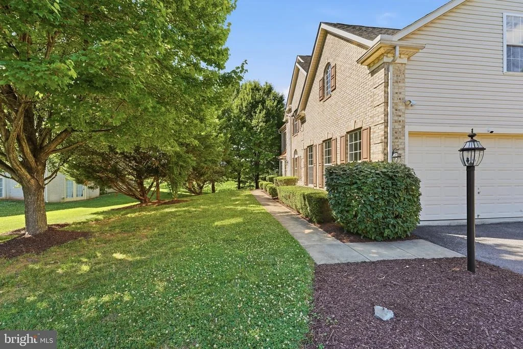 Photo of 2148 CHESTNUT LANE