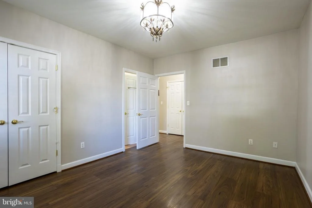Photo of 3306 LABYRINTH ROAD