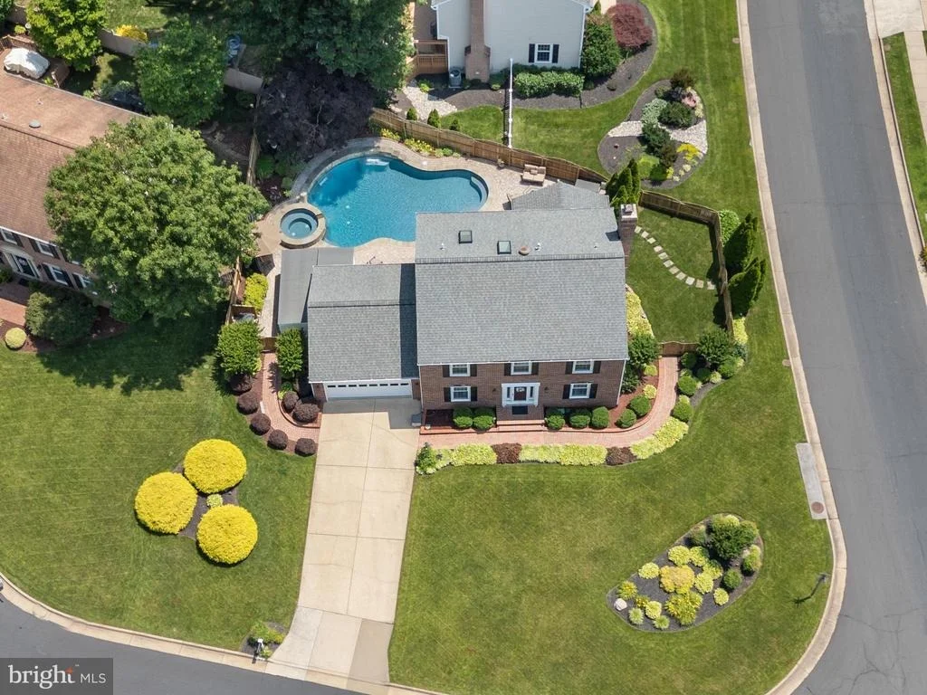 Photo of 5304 BRADDOCK RIDGE DRIVE