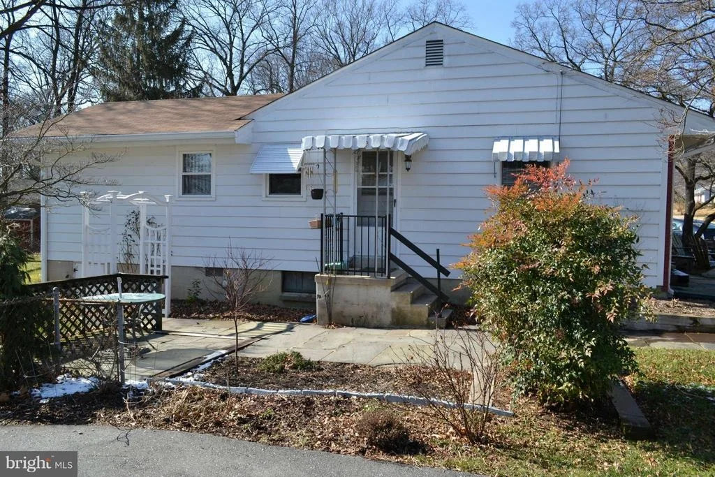 Photo of 113 TULIP DRIVE