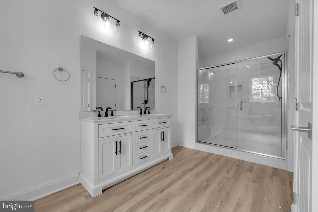 Photo of 413 TRIMBLE ROAD