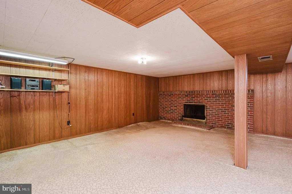 Photo of 7345 MANCHESTER ROAD