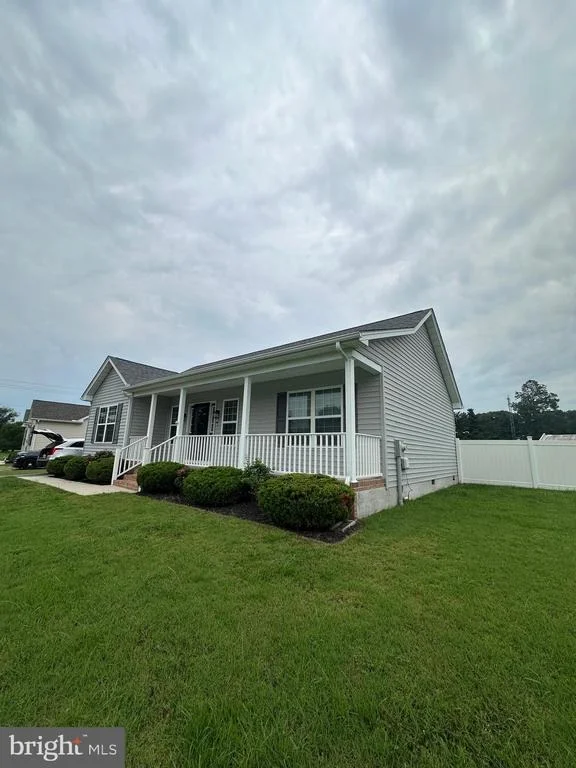 Photo of 403 CREEKSIDE TRAIL