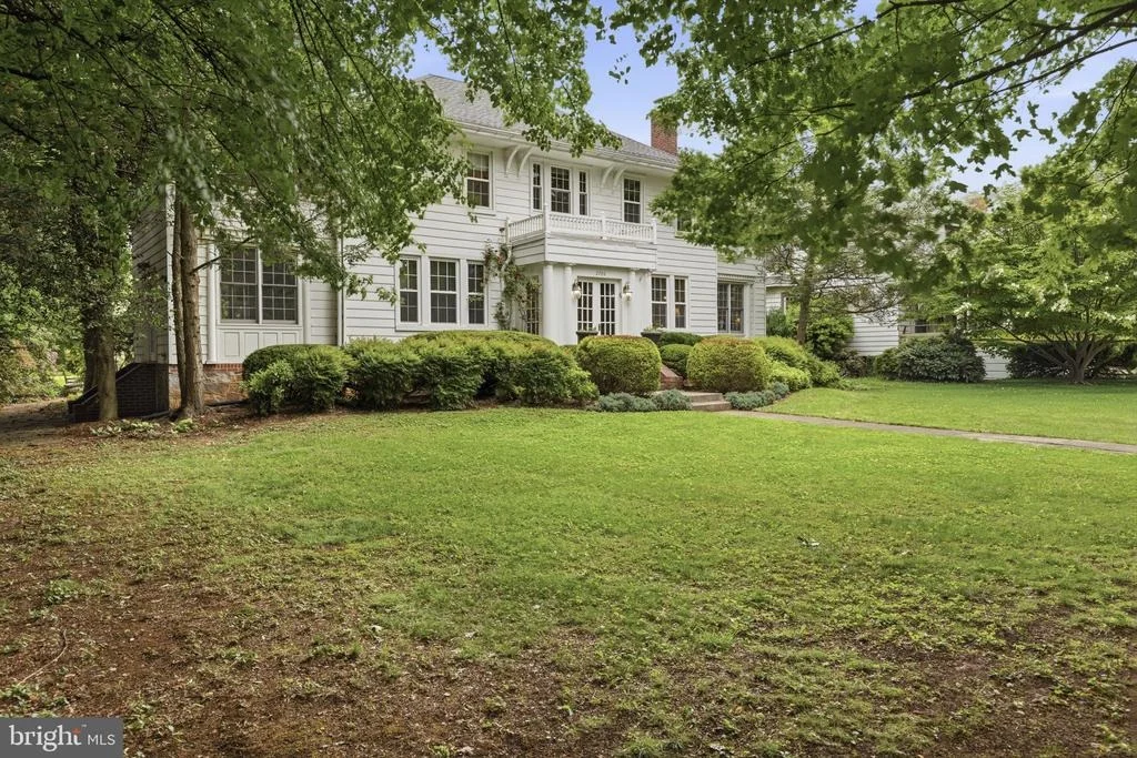 Photo of 3706 MENLO DRIVE