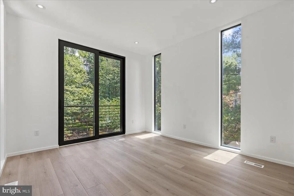 Photo of 1405 WOLFTRAP RUN ROAD