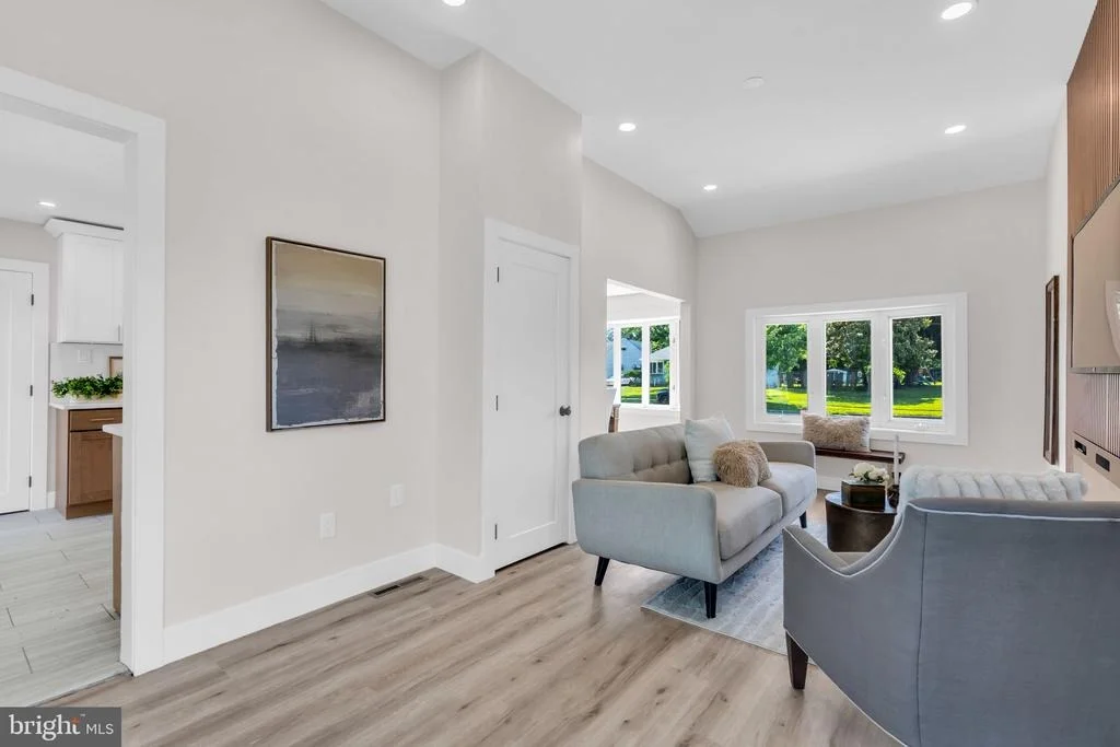 Photo of 103 CARVER DRIVE