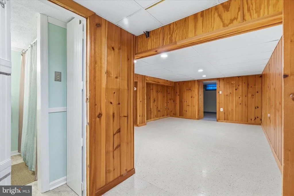 Photo of 6 E 13TH STREET