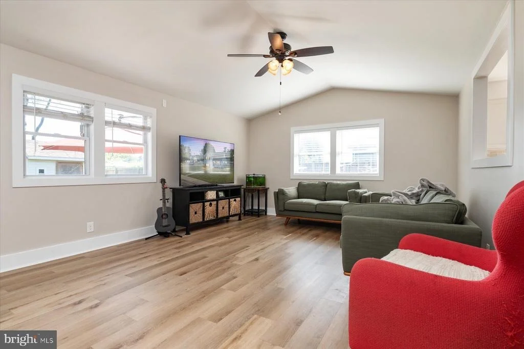 Photo of 2 SUNSET CIRCLE