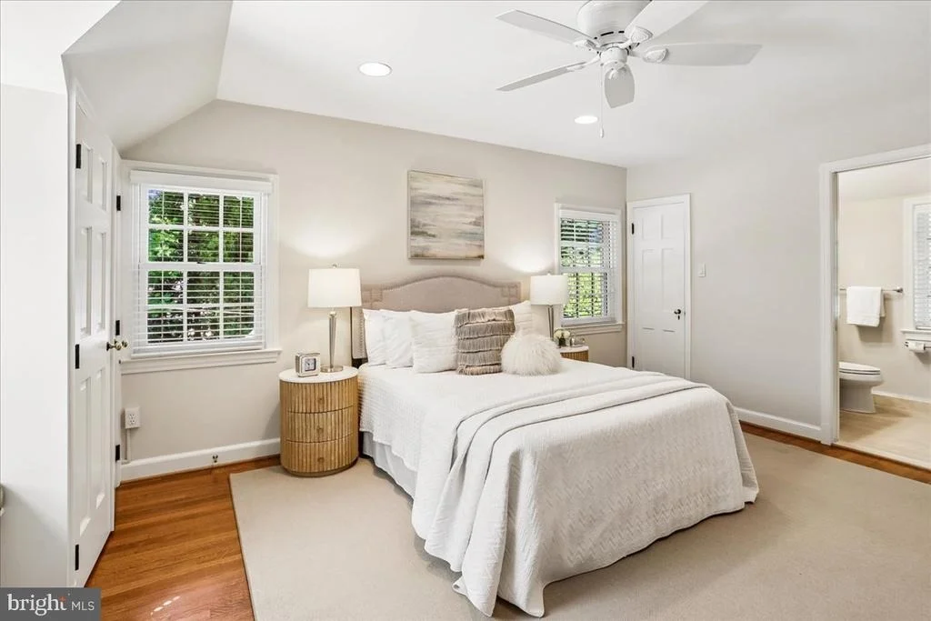 Photo of 3202 PICKWICK LANE