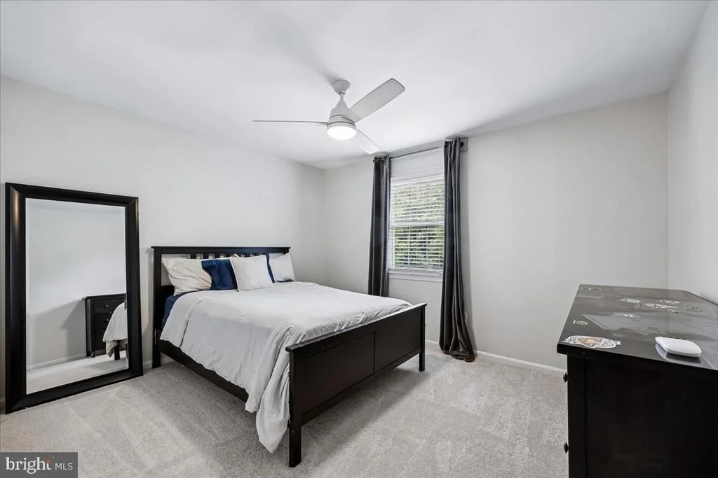 Photo of 24713 CUTSAIL DRIVE