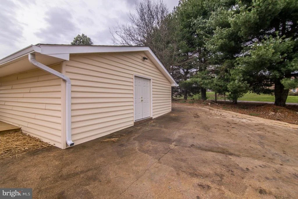 Photo of 328 BAY FRONT ROAD