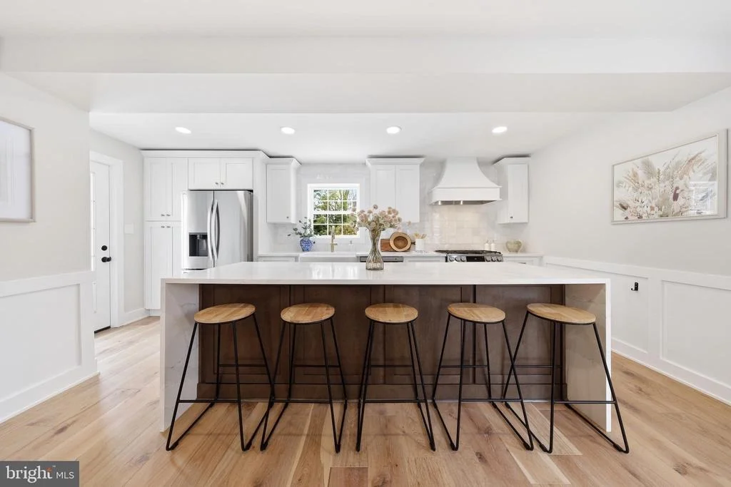 Photo of 615 PARDEE LANE