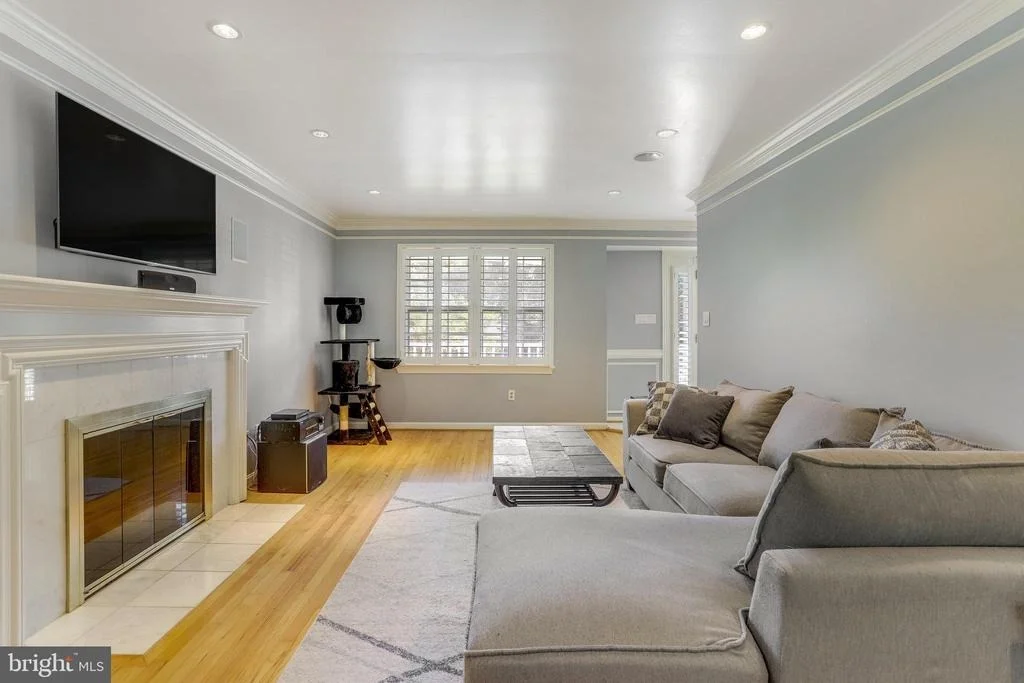 Photo of 6808 HOUNDMASTER ROAD
