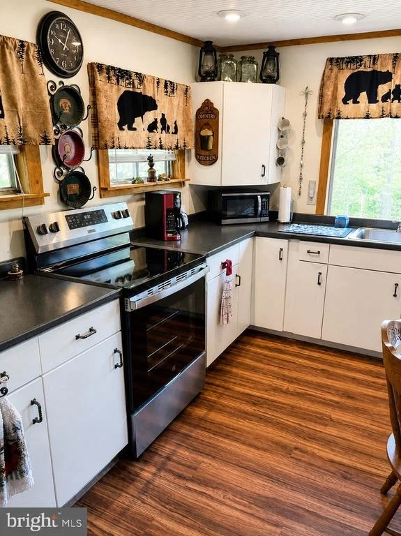 Photo of 4255 AUER LANE