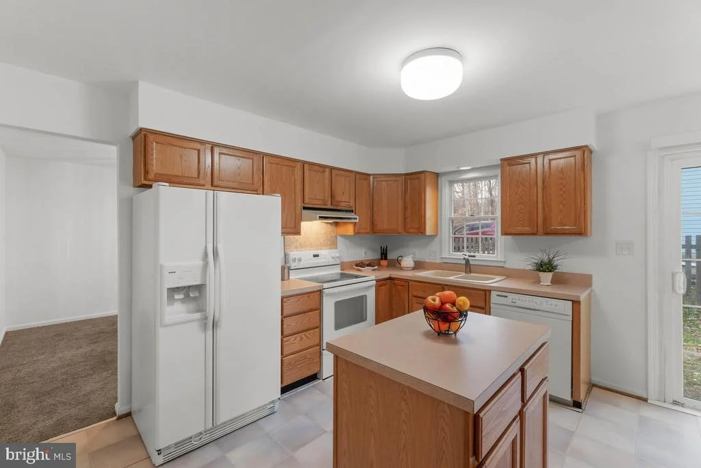 Photo of 7580 MERRYMAKER WAY