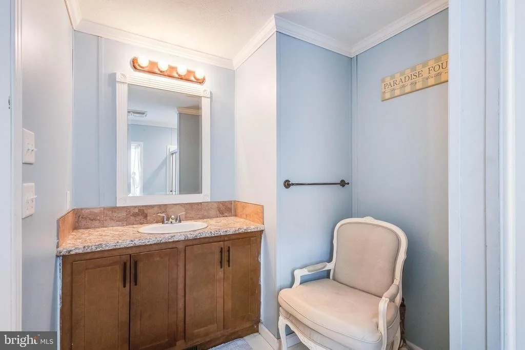 Photo of 25762 HOLLY VIEW DRIVE