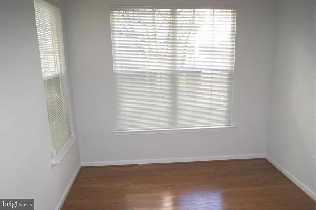 Photo of Unit 165 at 1305 WINDLEAF DRIVE