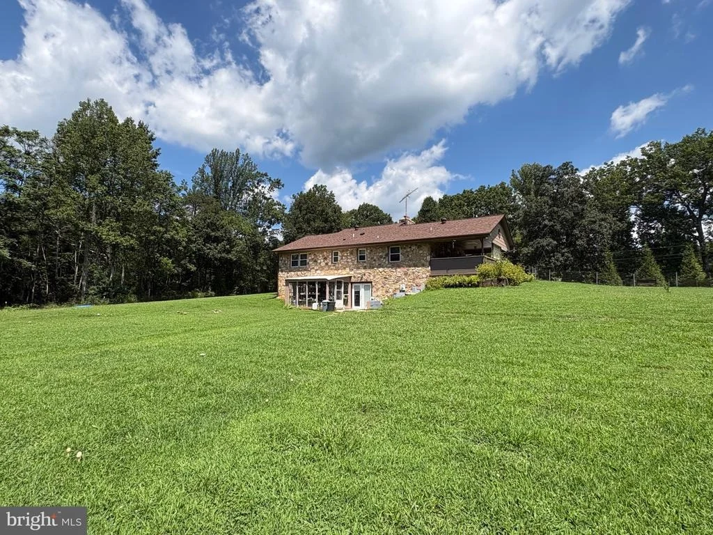 Photo of 2242 SHELBY ROAD