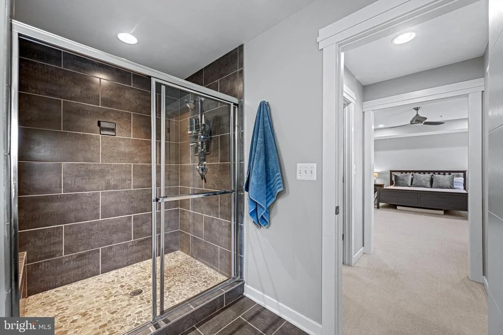 Photo of 2419 MACALLISTER LANE