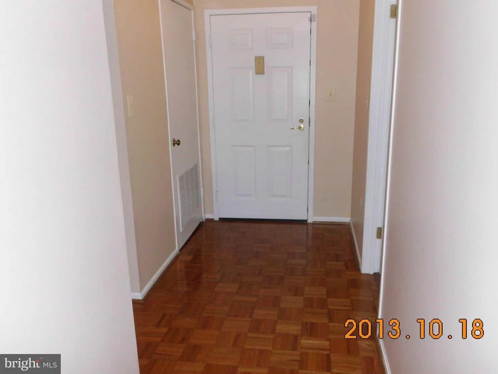 Photo of Unit 1818 at 15101 INTERLACHEN DRIVE