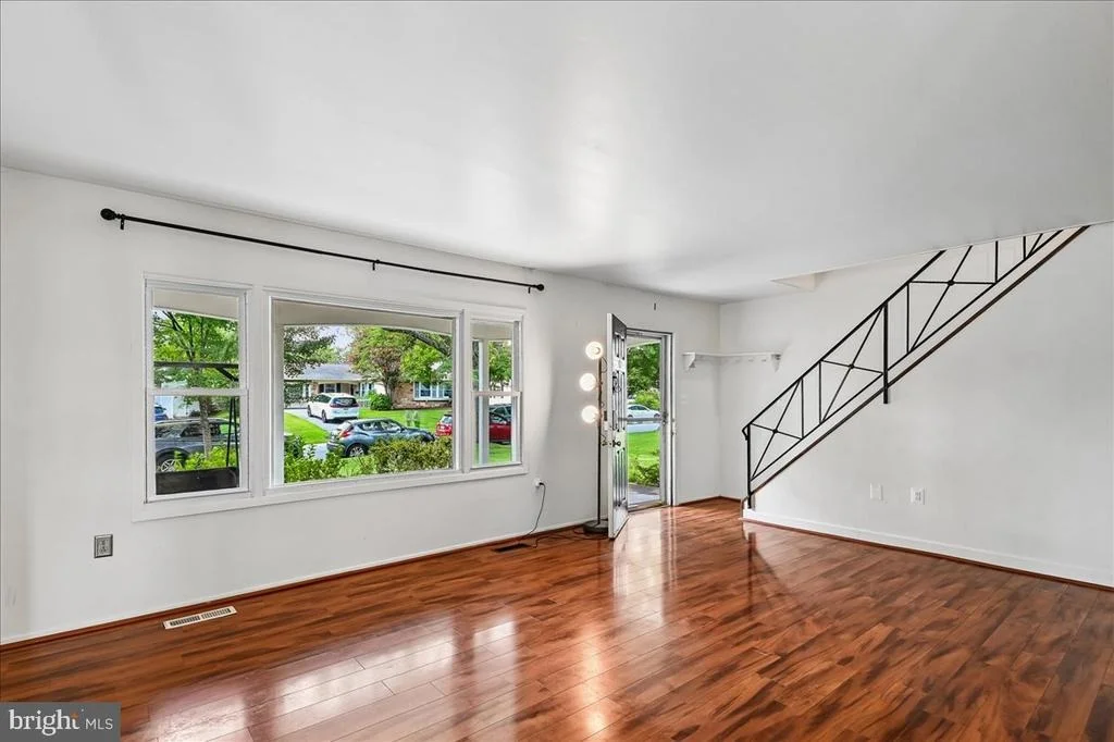 Photo of 2615 KENNISON LANE