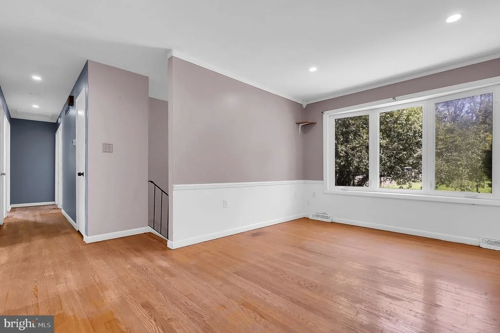 Photo of 6621 WILLIS LANE