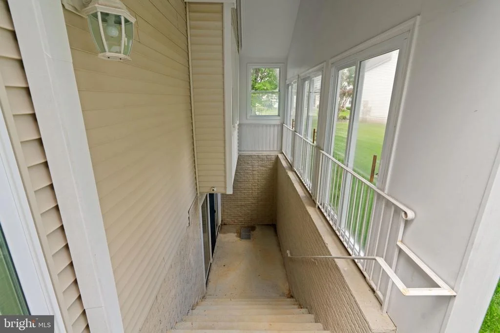 Photo of 17114 FITZROY WAY