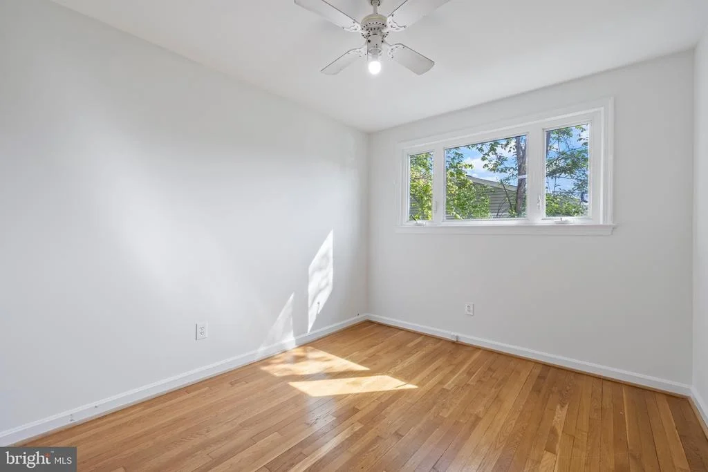 Photo of 9821 SINGLETON DRIVE