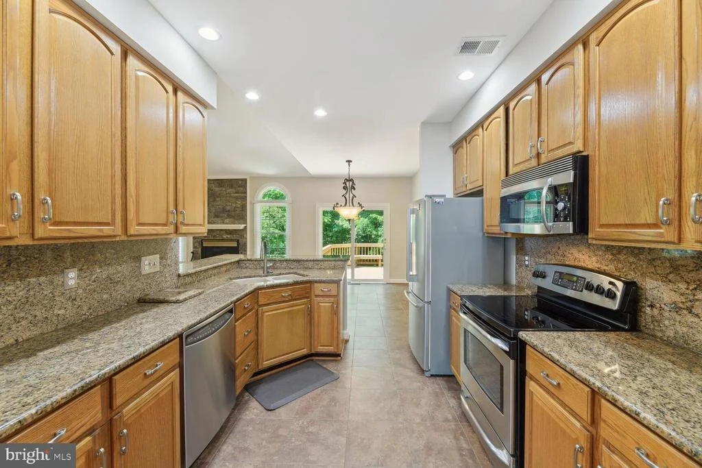 Photo of 11708 CREST MAPLE DRIVE