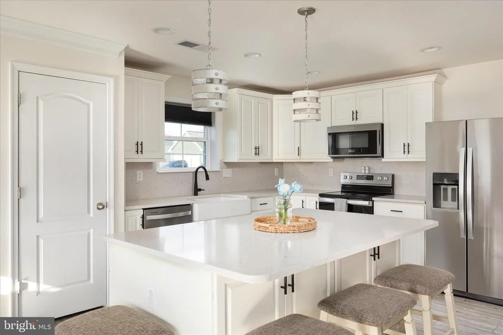 Photo of 339 EURASIAN DRIVE
