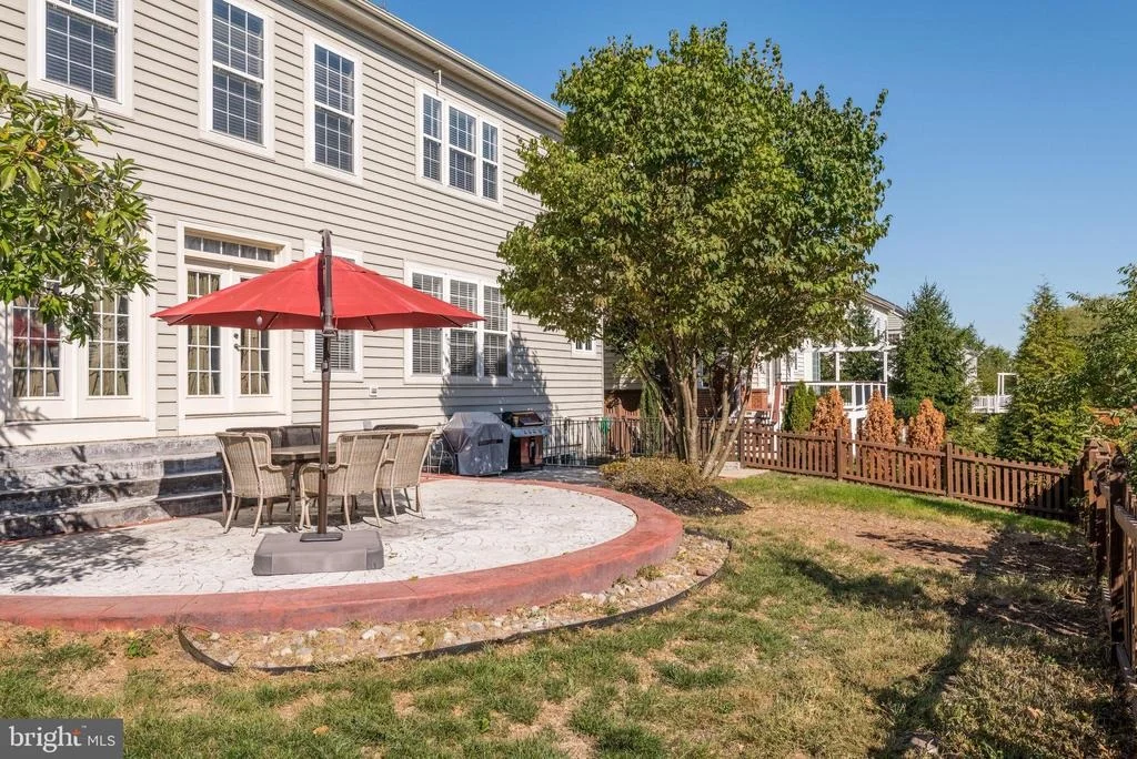 Photo of 24820 STONE PILLAR DRIVE