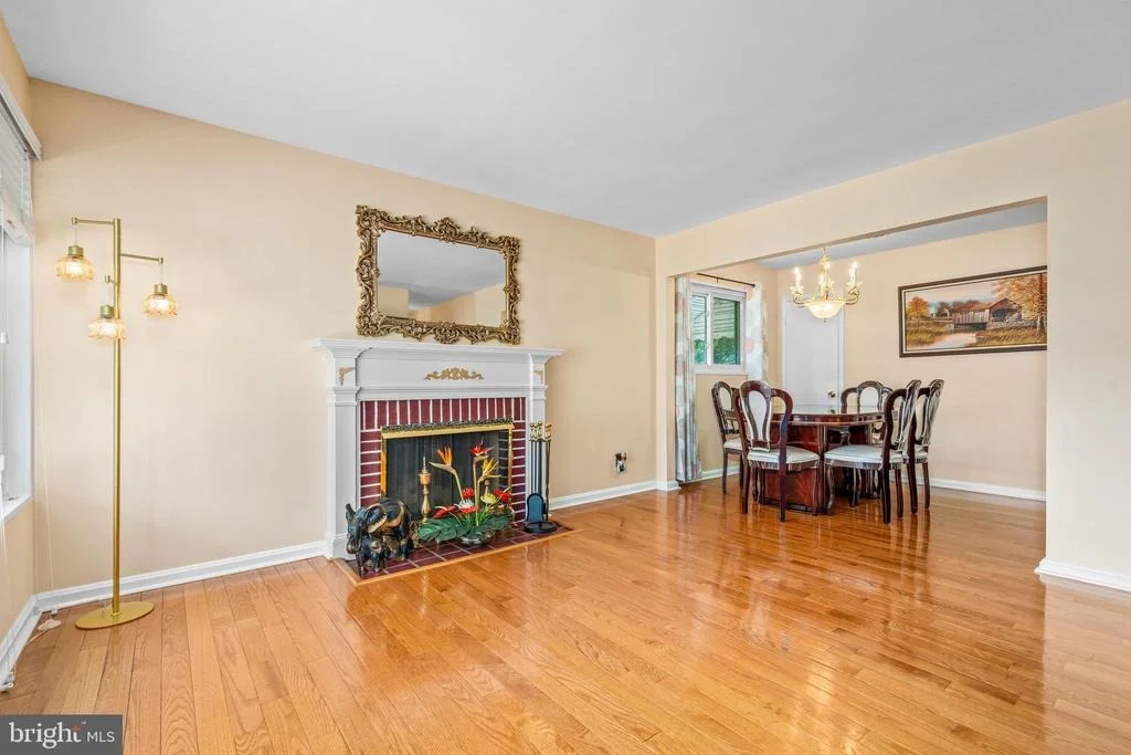 Photo of 12108 GRANDVIEW AVENUE