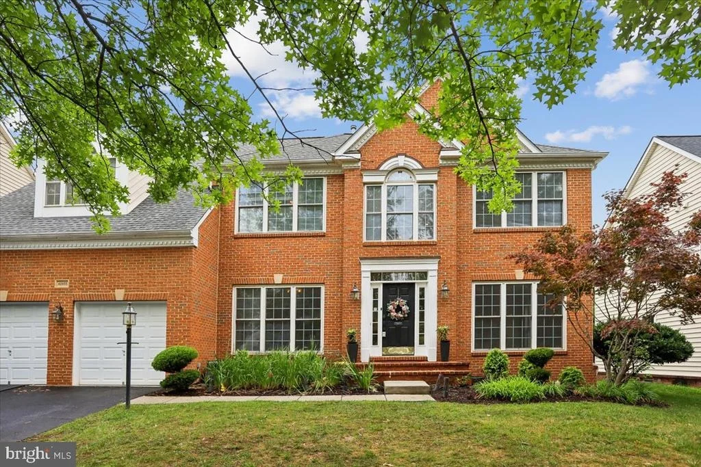 Photo of 42855 CHATELAIN CIRCLE