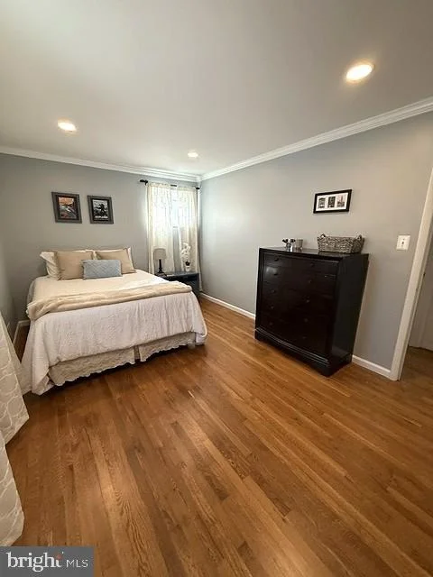 Photo of 1219 DOWNS DRIVE