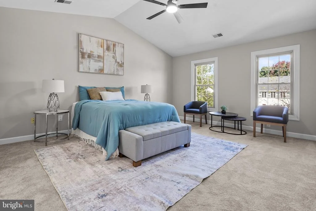 Photo of 9425 FLOWERDEN LANE
