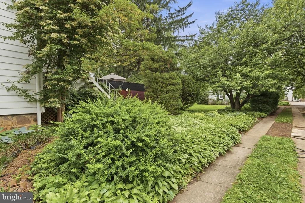 Photo of 3706 MENLO DRIVE