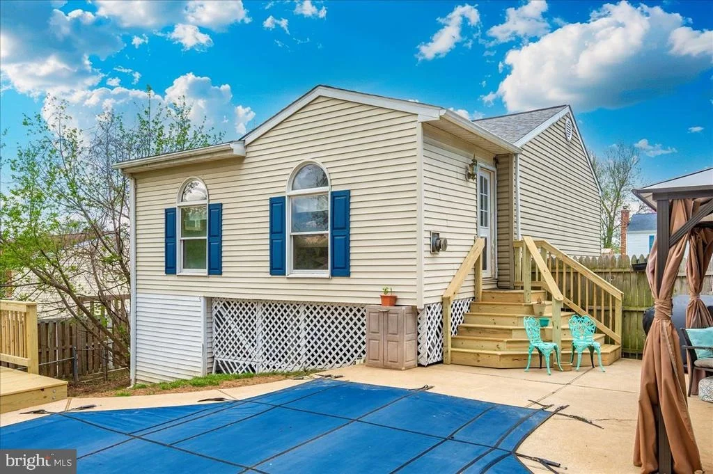 Photo of 223 TAMARACK WAY