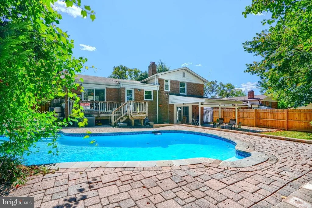 Photo of 10708 WOODSDALE DRIVE