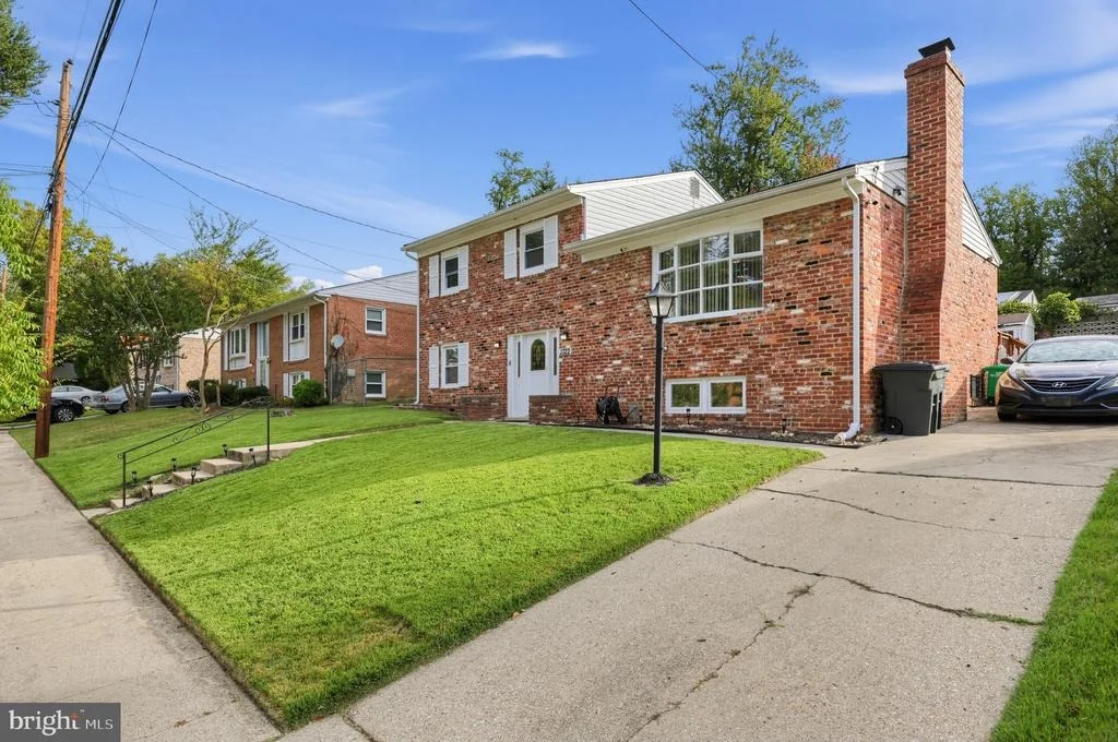 Photo of 1322 IRON FORGE ROAD