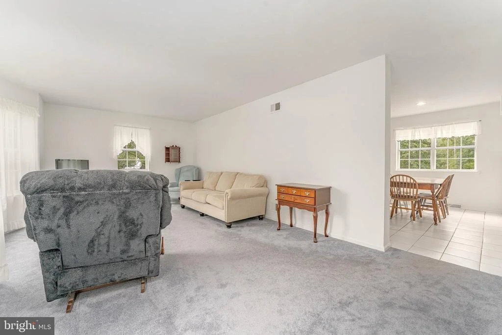 Photo of 1239 UPTON CIRCLE