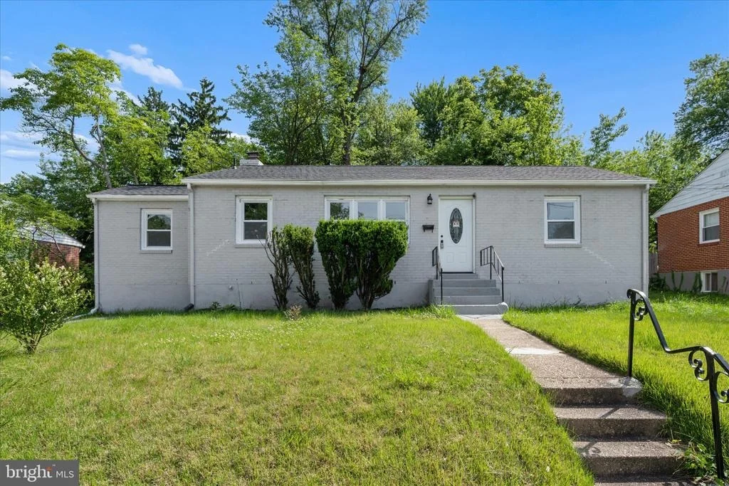 Photo of 10607 LILAC PLACE