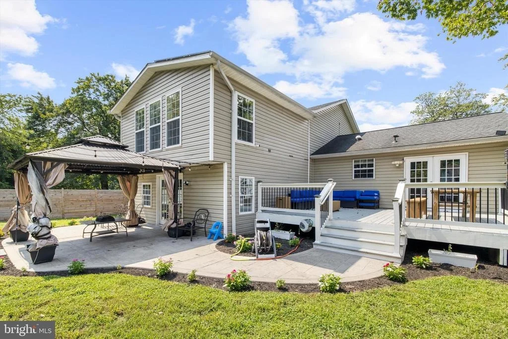 Photo of 1718 SEVERN ROAD