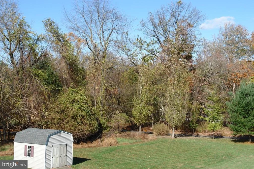 Photo of 24701 FARMVIEW LANE